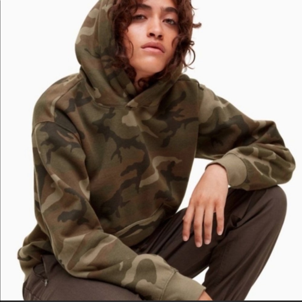 Aritzia TNA Camo Hoodie